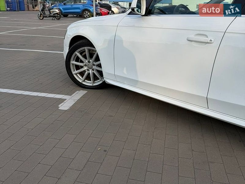 Седан Audi A4 2015 в Борисполі