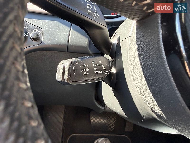 Седан Audi A4 2014 в Киеве фото 18 Седан Audi A4 2014 в Киеве