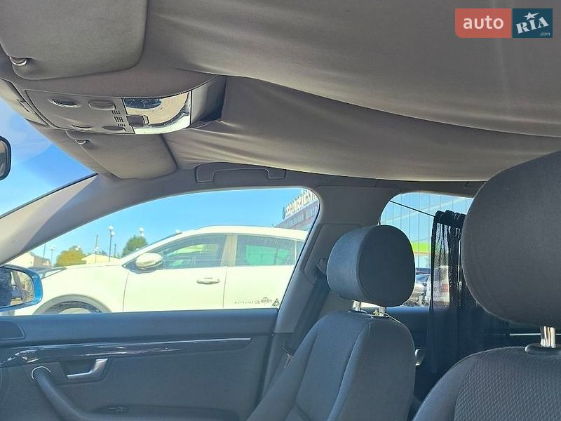 Седан Audi A4 2002 в Гайсине