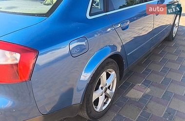 Седан Audi A4 2002 в Гайсине