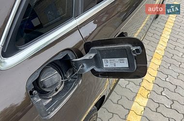 Седан Audi A4 2013 в Львові