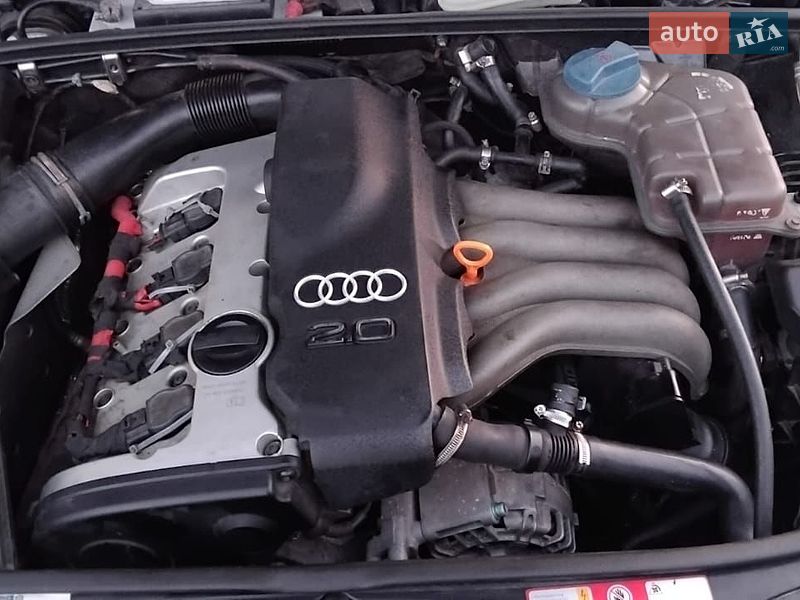 Седан Audi A4 2001 в Глыбокой