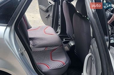 Седан Audi A4 2002 в Хмельницькому