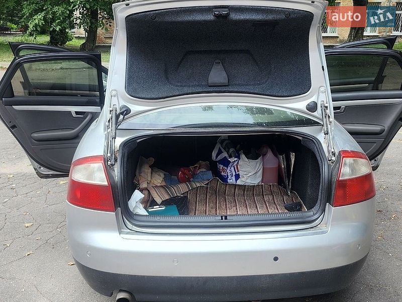 Седан Audi A4 2002 в Хмельницькому