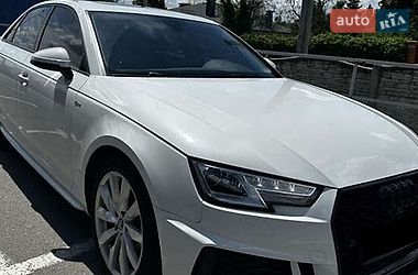 Седан Audi A4 2018 в Киеве