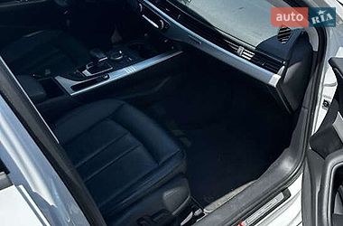 Седан Audi A4 2018 в Києві