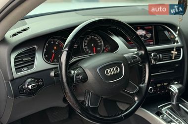 Седан Audi A4 2013 в Львові