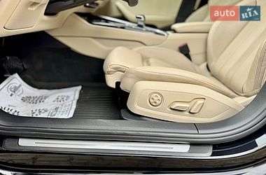 Седан Audi A4 2022 в Мукачевому