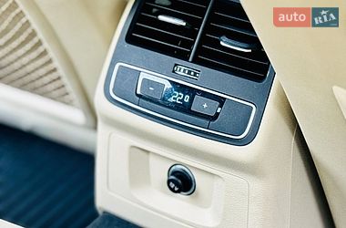 Седан Audi A4 2022 в Мукачевому