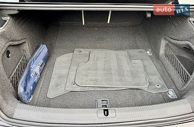 Седан Audi A4 2022 в Мукачевому