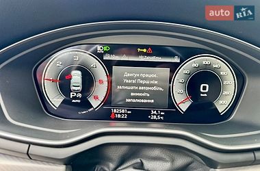 Седан Audi A4 2022 в Мукачевому