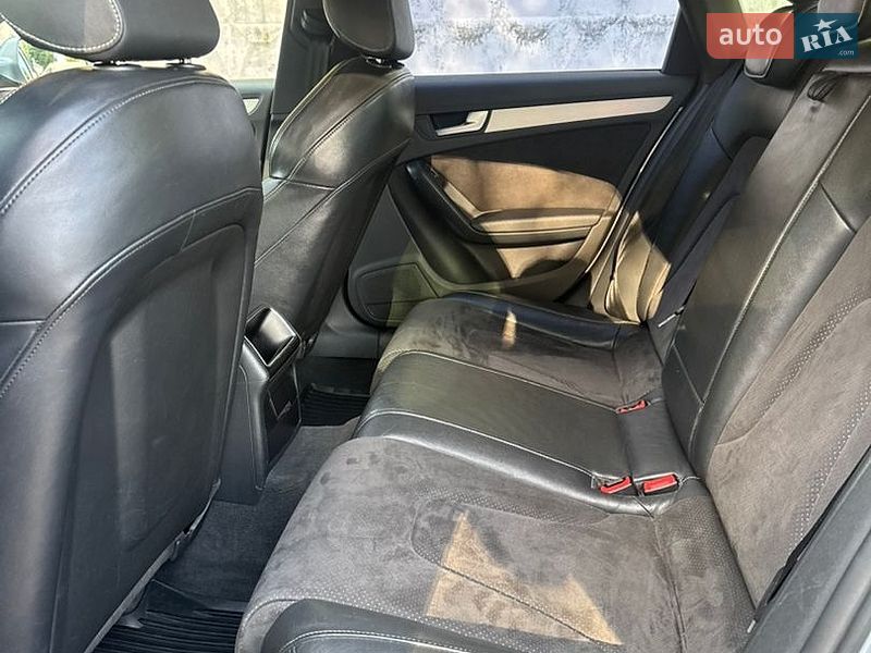Седан Audi A4 2011 в Києві