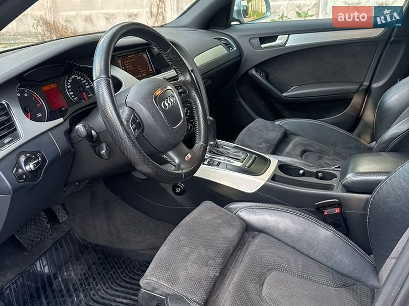 Седан Audi A4 2011 в Києві
