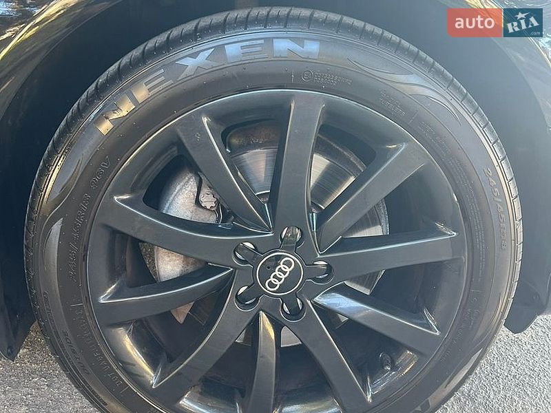 Седан Audi A4 2012 в Вінниці