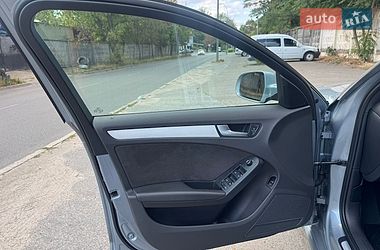 Седан Audi A4 2011 в Києві
