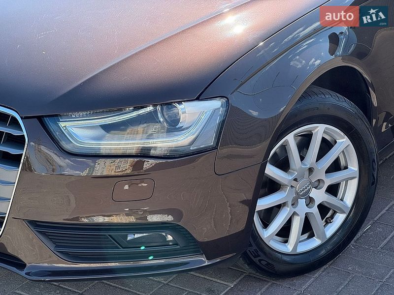 Седан Audi A4 2012 в Дніпрі фото 9 Седан Audi A4 2012 в Дніпрі