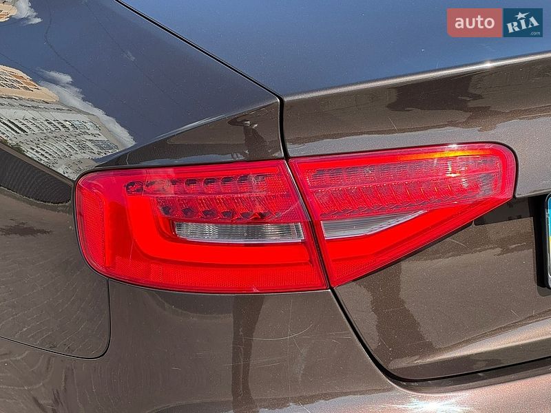 Седан Audi A4 2012 в Дніпрі фото 11 Седан Audi A4 2012 в Дніпрі