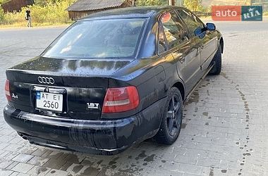 Седан Audi A4 2001 в Верховине