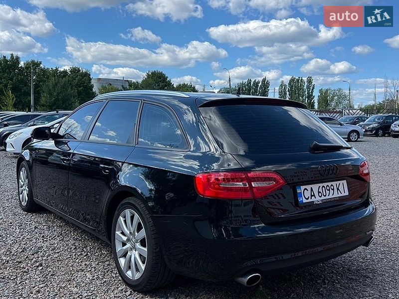 Універсал Audi A4 2012 в Черкасах