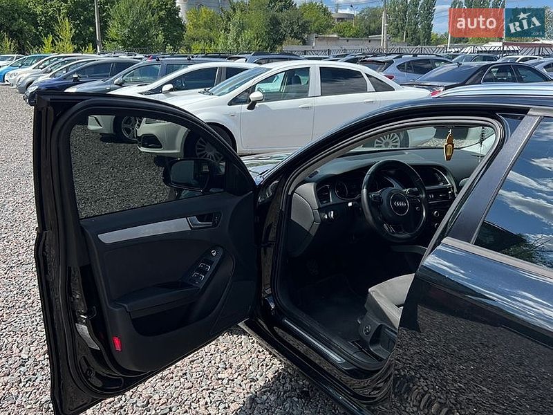Універсал Audi A4 2012 в Черкасах