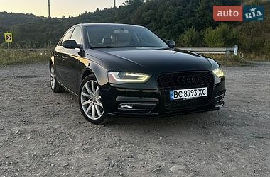 Седан Audi A4 2012 в Трускавці