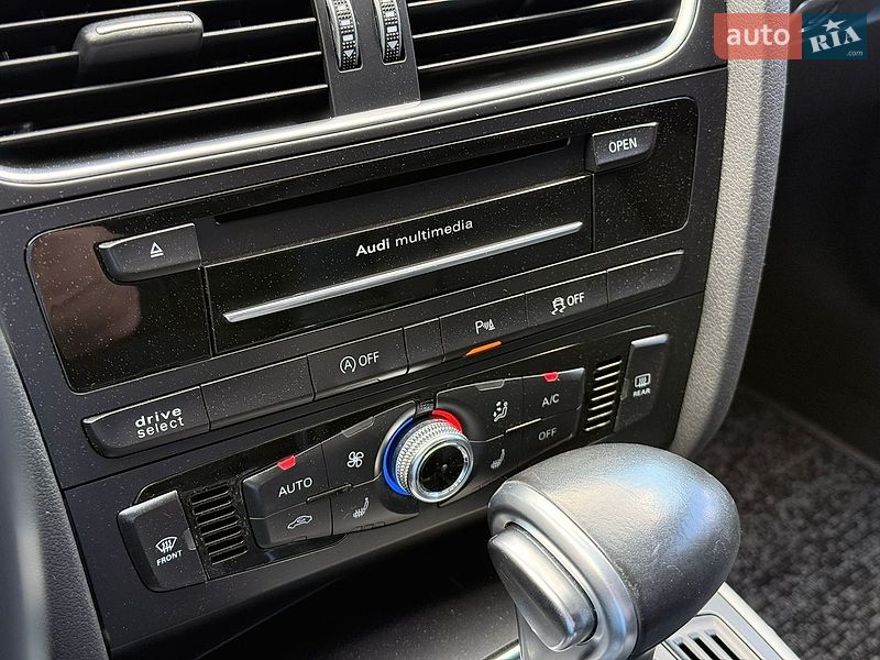 Седан Audi A4 2014 в Києві фото 10 Седан Audi A4 2014 в Києві