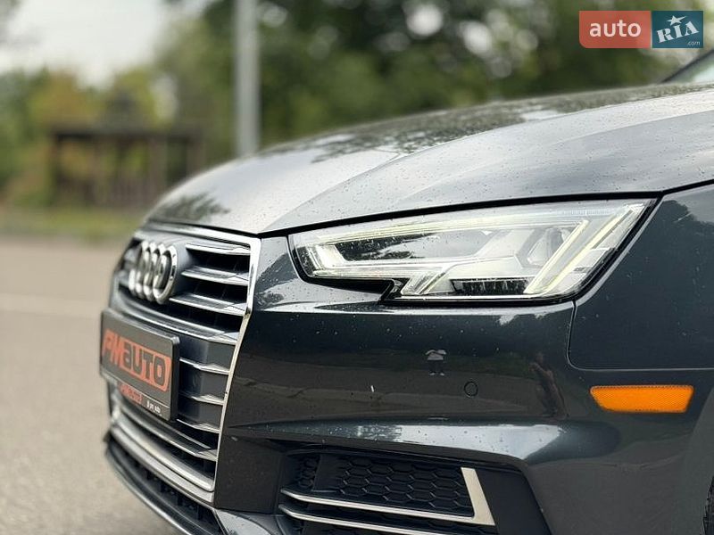 Седан Audi A4 2018 в Бурштині