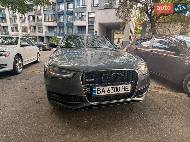 Седан Audi A4 2013 в Києві