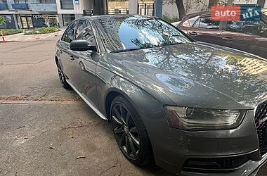Седан Audi A4 2013 в Києві