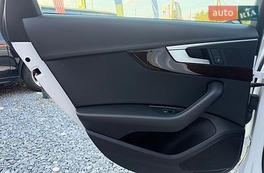 Седан Audi A4 2019 в Стрые
