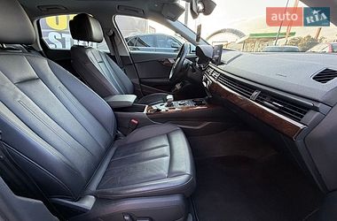 Седан Audi A4 2019 в Стрые