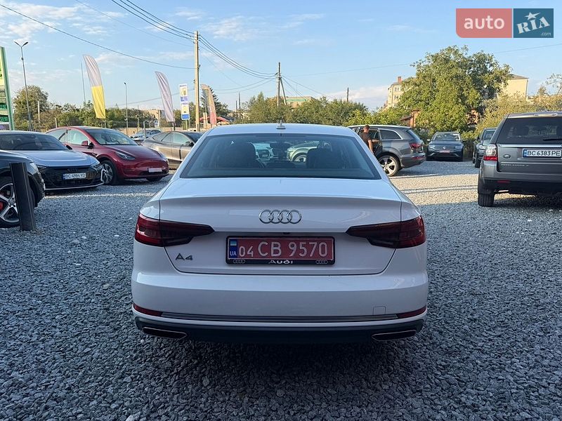 Седан Audi A4 2019 в Стрые