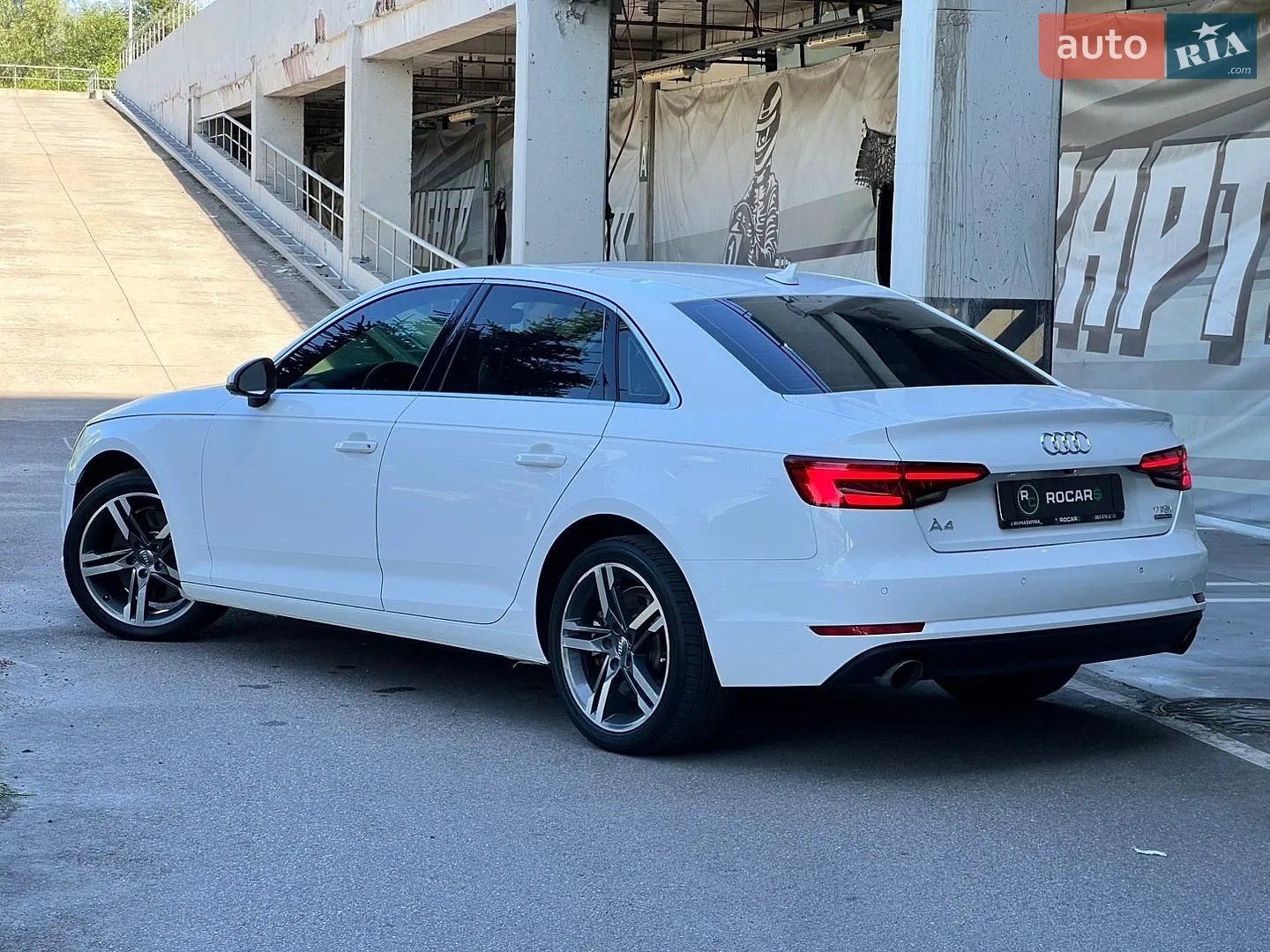 2016 Audi A4 - мініатюра 23