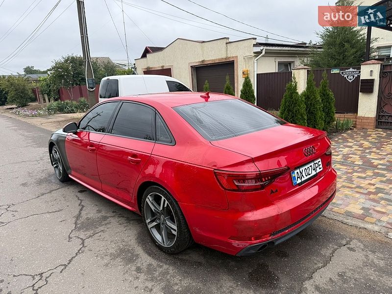 Седан Audi A4 2016 в Одессе