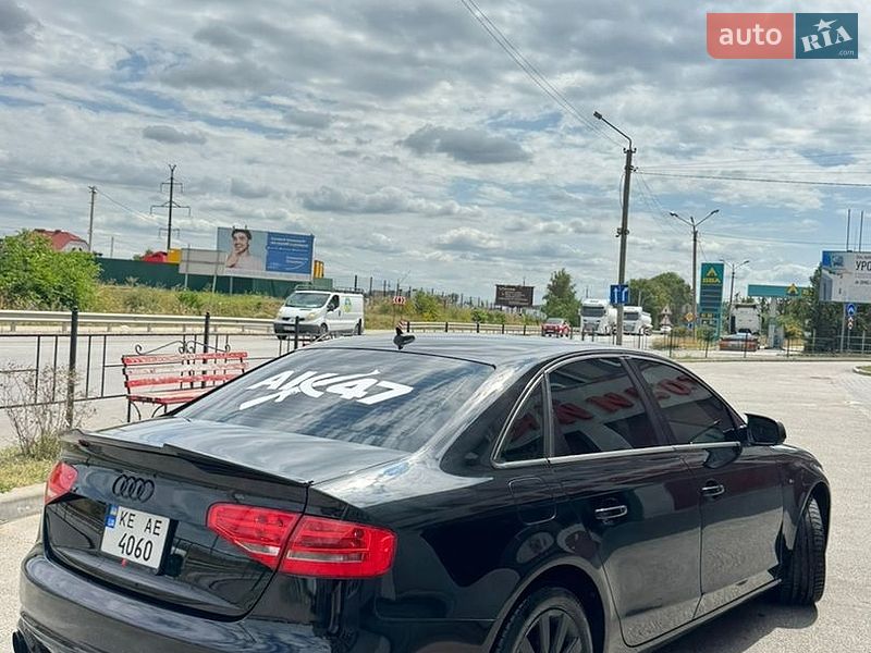 Седан Audi A4 2013 в Тернополі