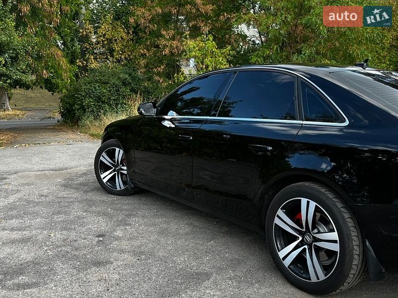 Седан Audi A4 2012 в Білій Церкві