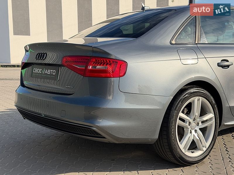 Седан Audi A4 2015 в Львові