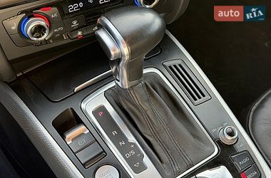 Седан Audi A4 2015 в Львові