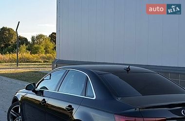 Седан Audi A4 2018 в Здолбунове