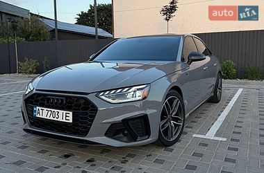 Седан Audi A4 2022 в Коломиї