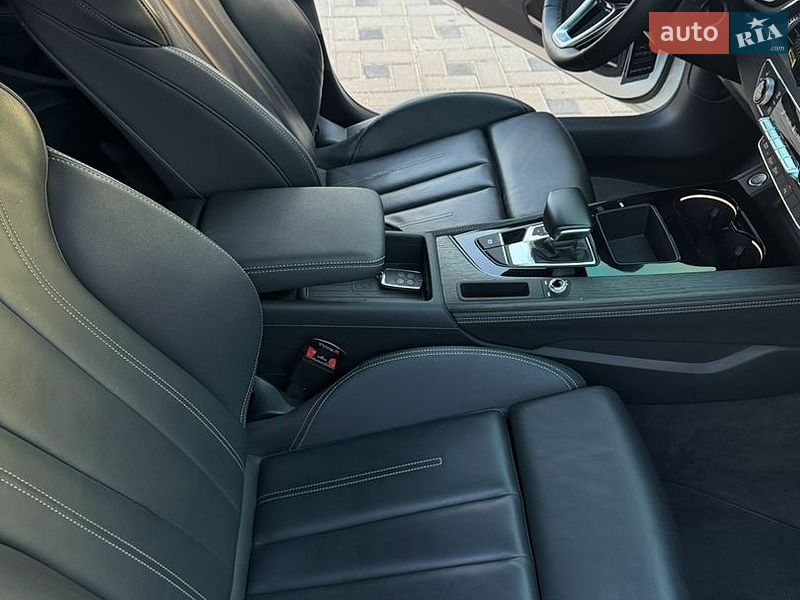 Седан Audi A4 2022 в Коломиї