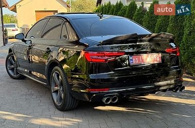 Седан Audi A4 2018 в Стрые