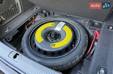 Седан Audi A4 2018 в Стрию