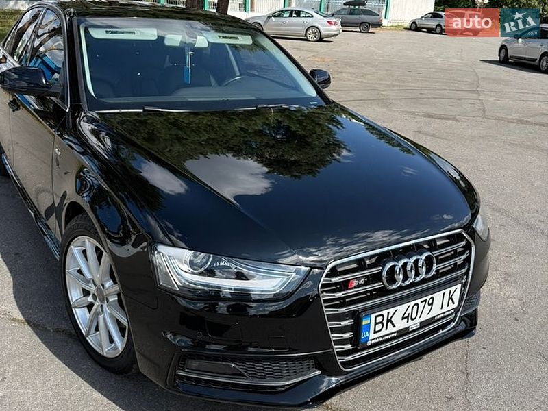 Audi A4 2015