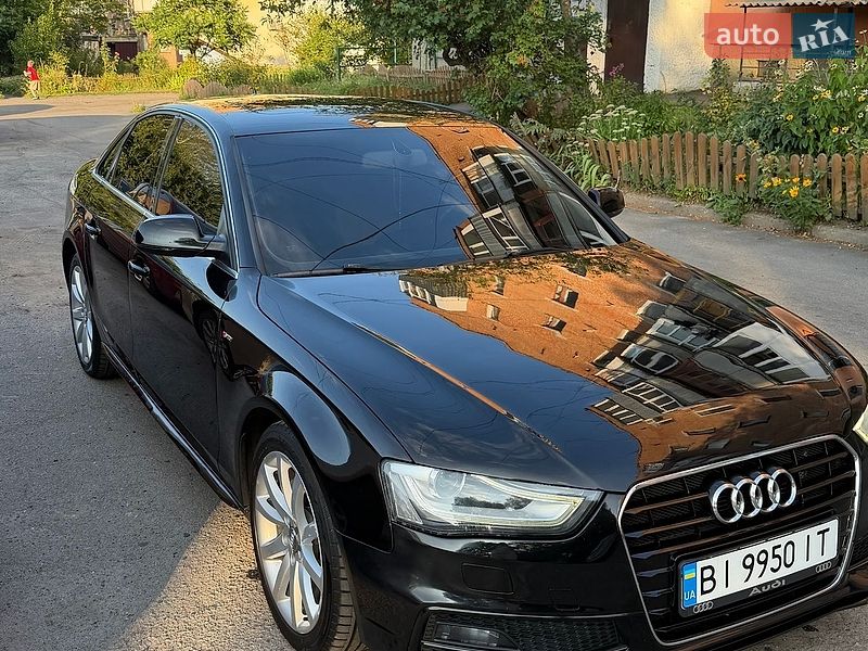 Седан Audi A4 2013 в Полтаве