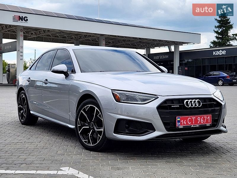 Седан Audi A4 2022 в Вінниці