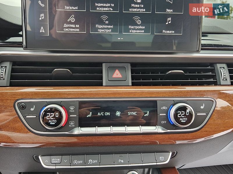 Седан Audi A4 2022 в Вінниці