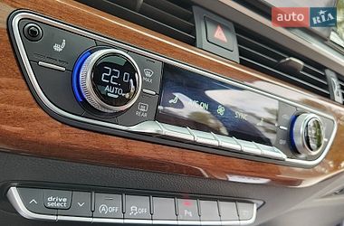 Седан Audi A4 2022 в Вінниці