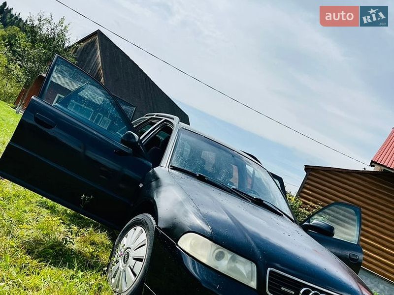 Універсал Audi A4 2000 в Сколе