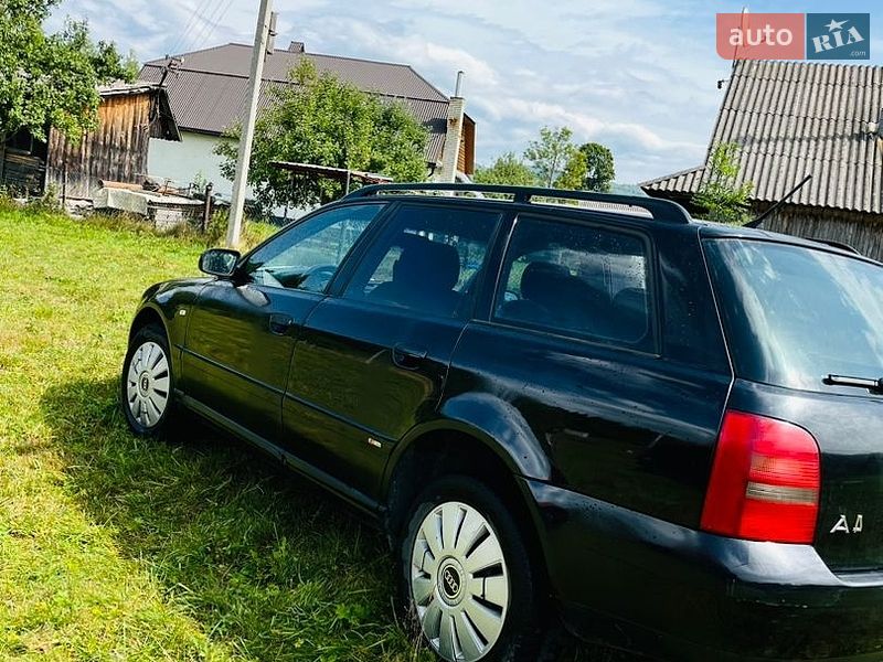 Універсал Audi A4 2000 в Сколе